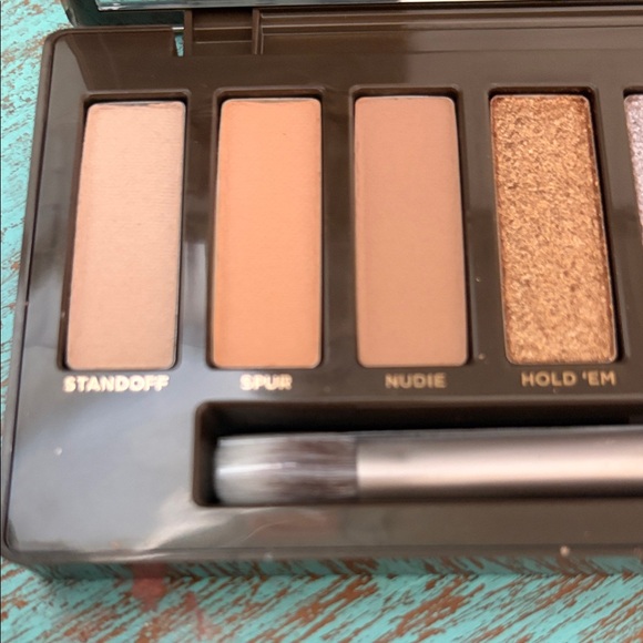 Urban Decay Naked Wild West Palette - Vibrant Hues - Picture 6 of 8